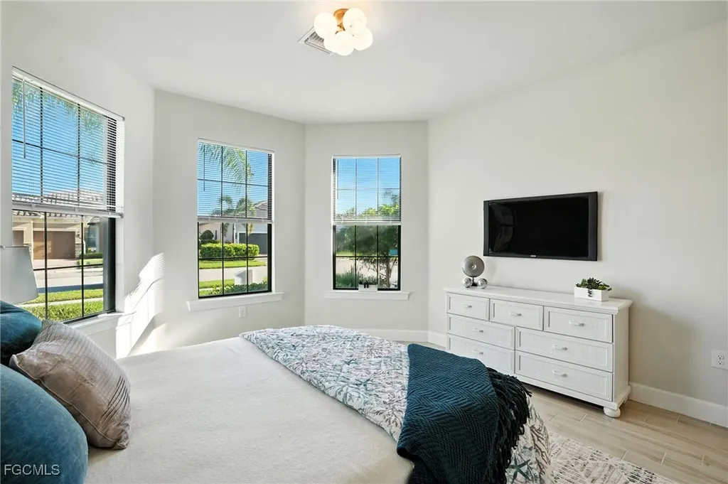 12905 Hadley Court Fort Myers FL 33913