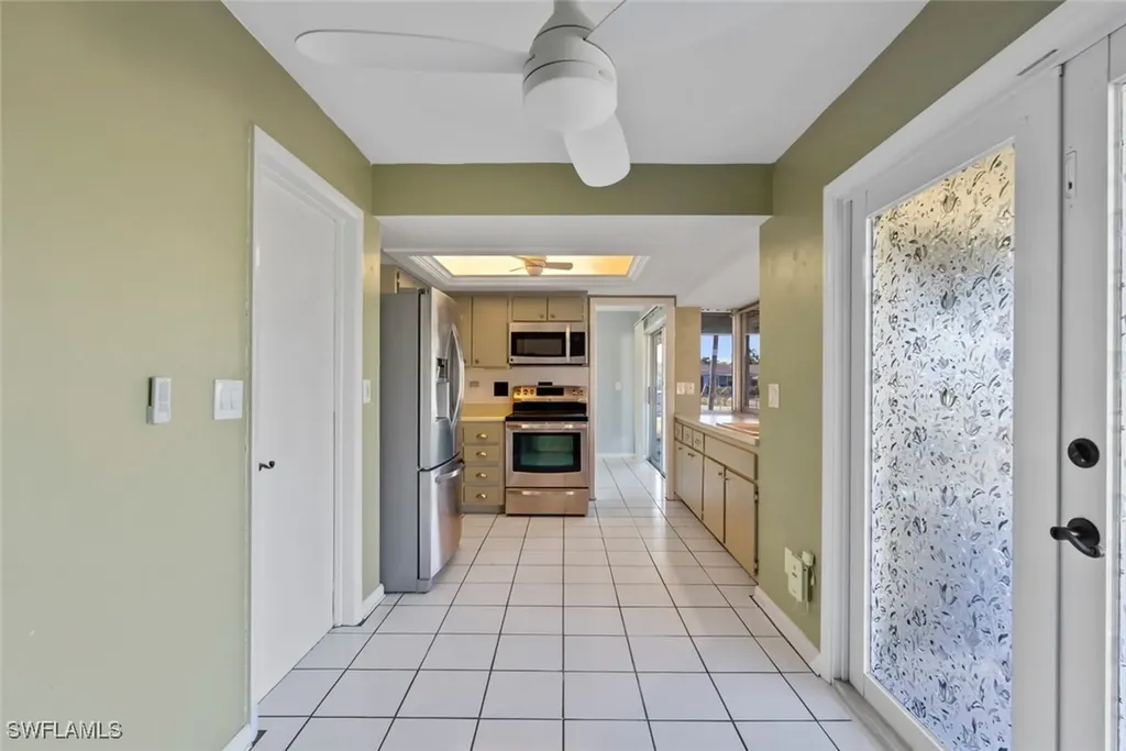 1332 SE 44th Street Cape Coral FL 33904