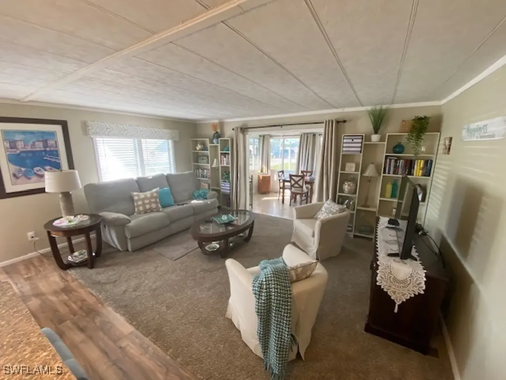 2738 Indianwood Drive North Fort Myers FL 33917