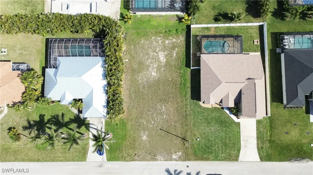 4627 SW 17th Avenue Cape Coral FL 33914