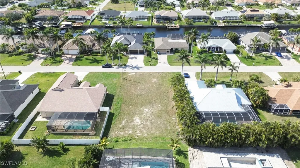 4627 SW 17th Avenue Cape Coral FL 33914