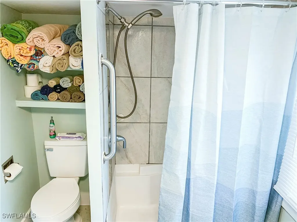 19681 Summerlin Road Fort Myers FL 33908