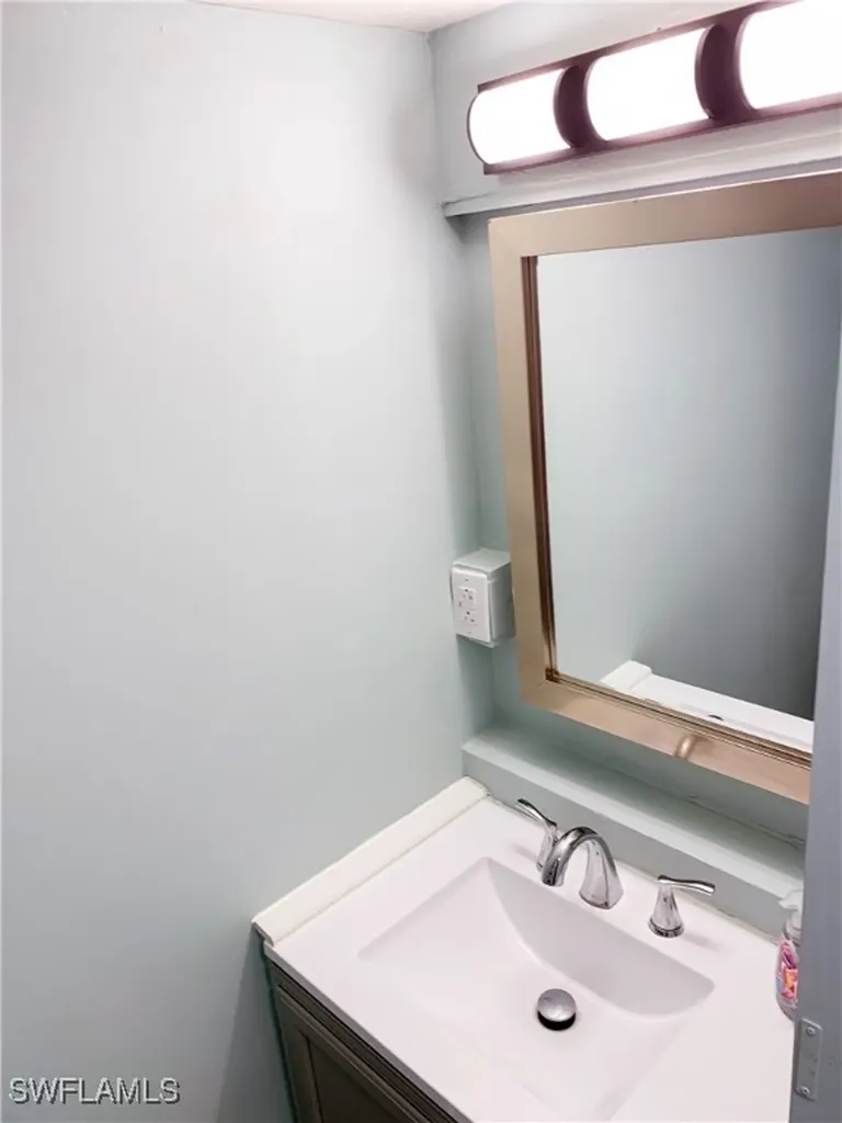 19681 Summerlin Road Fort Myers FL 33908