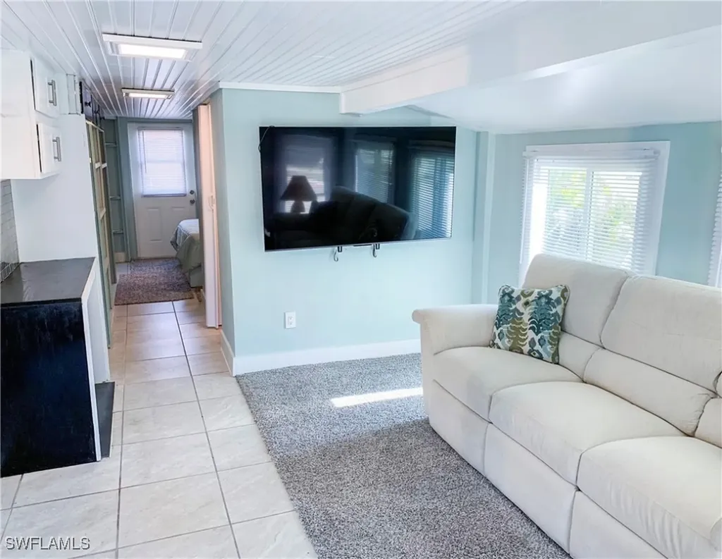 19681 Summerlin Road Fort Myers FL 33908