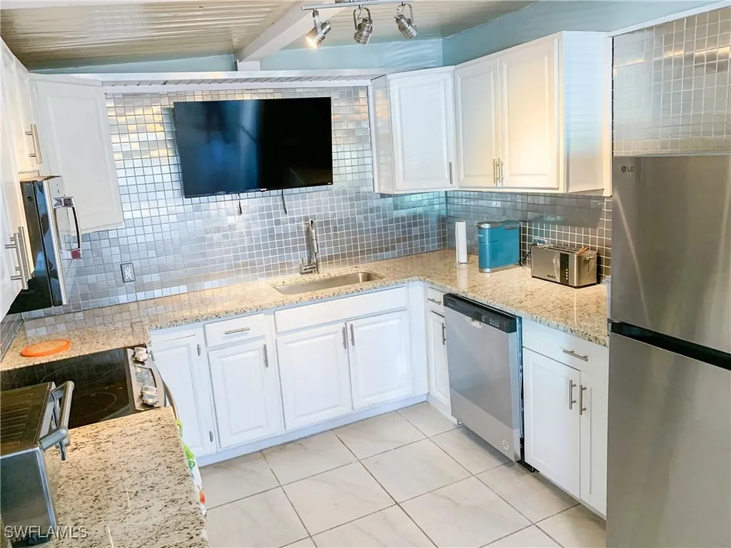 19681 Summerlin Road Fort Myers FL 33908