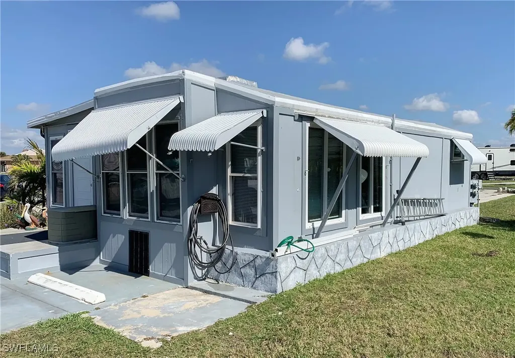 19681 Summerlin Road Fort Myers FL 33908