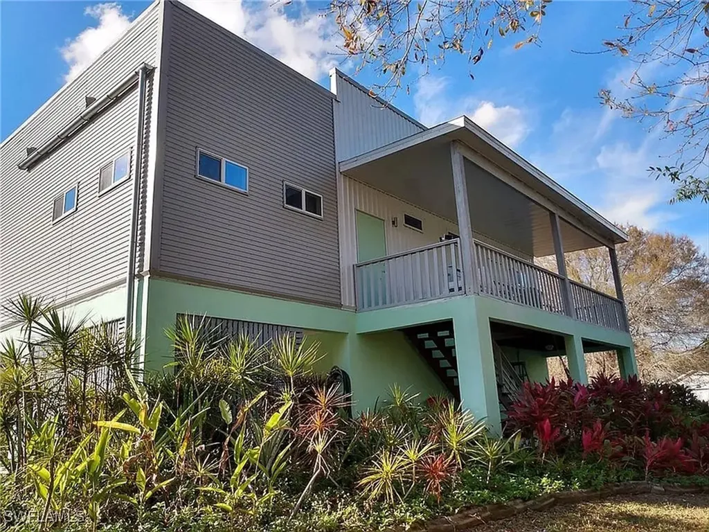 155 Guava Street Punta Gorda FL 33980