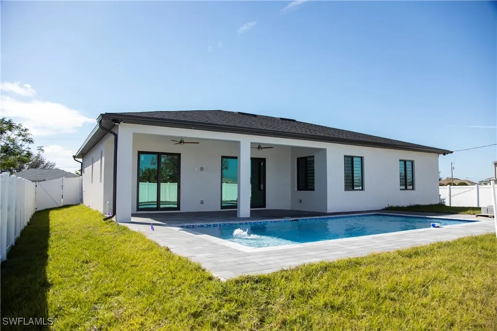 2217 NE 15th Terrace Cape Coral FL 33909