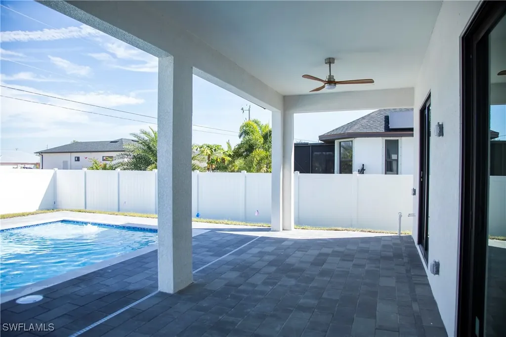 2217 NE 15th Terrace Cape Coral FL 33909