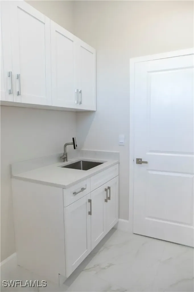 2217 NE 15th Terrace Cape Coral FL 33909
