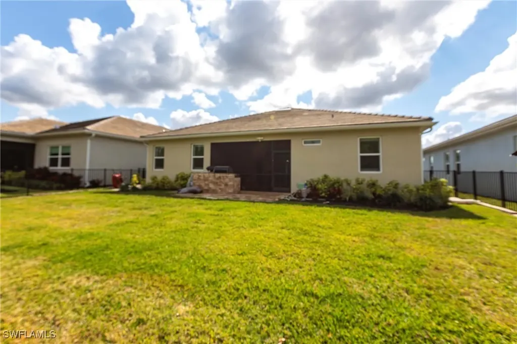 28125 Captiva Shell Loop Bonita Springs FL 34135