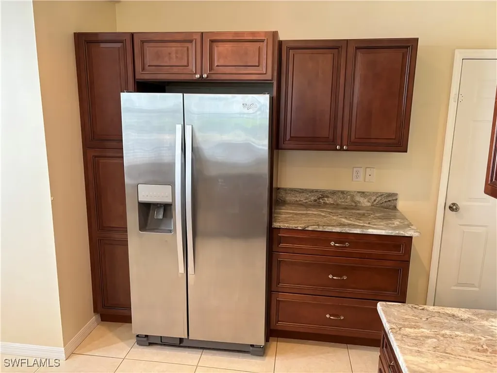 8380 Village Edge Circle Fort Myers FL 33919