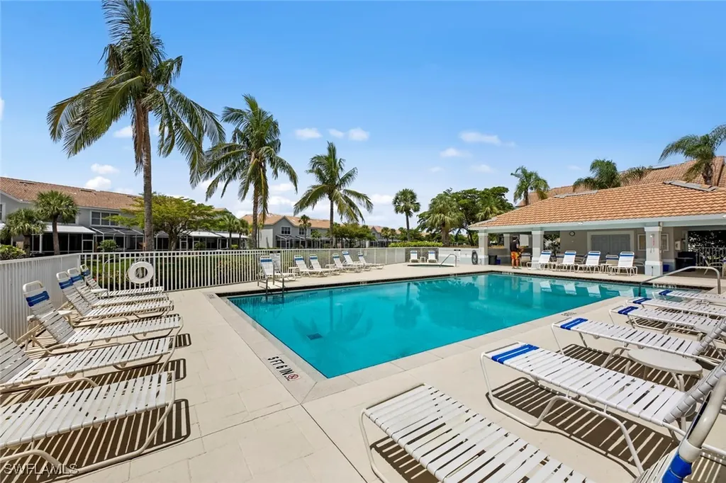8380 Village Edge Circle Fort Myers FL 33919