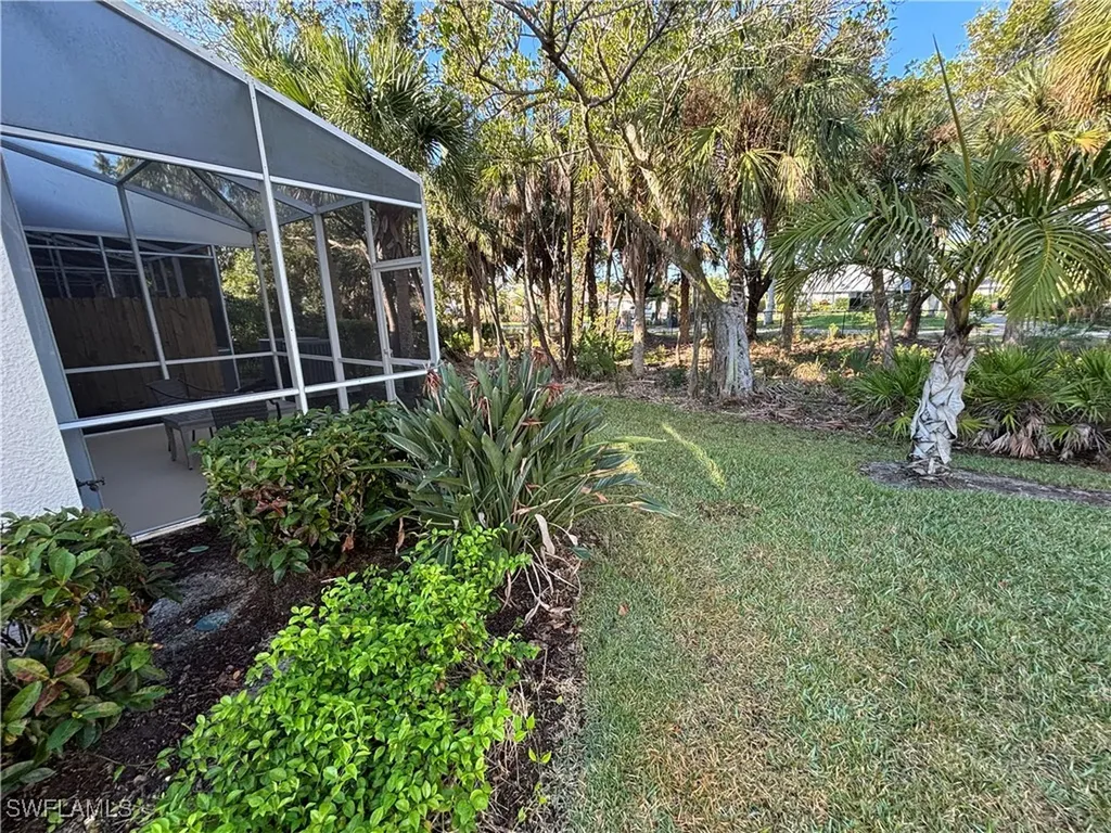 8380 Village Edge Circle Fort Myers FL 33919