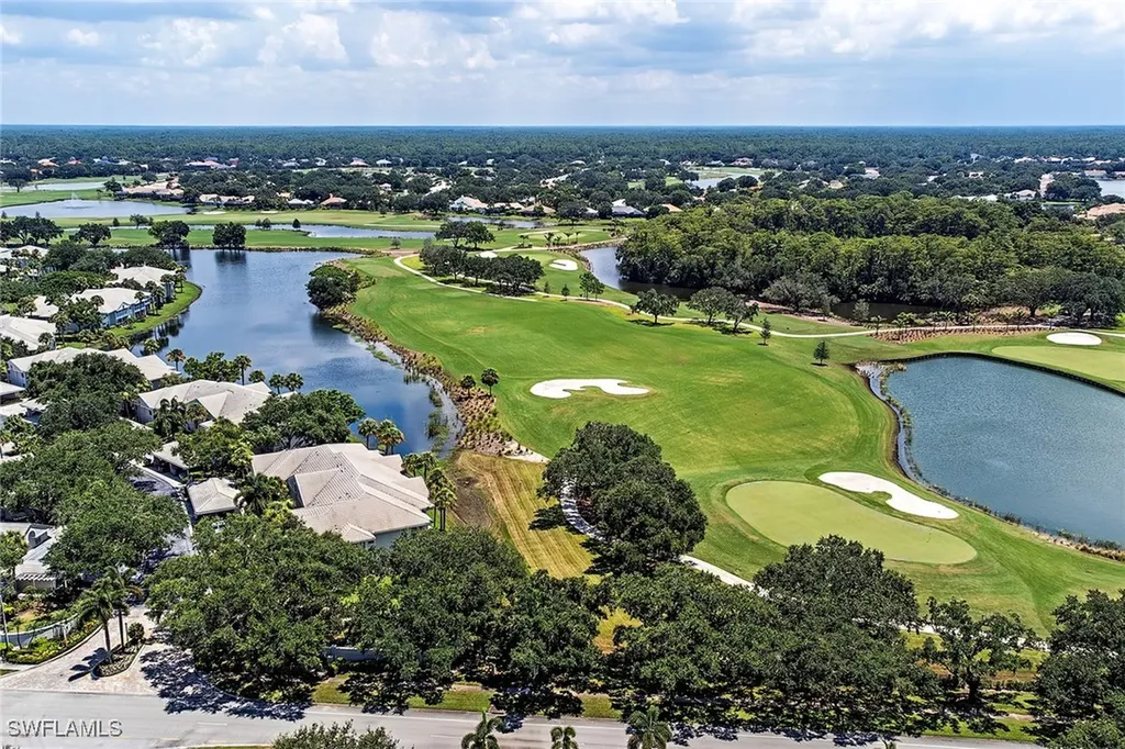 6290 Bellerive Avenue Naples FL 34119
