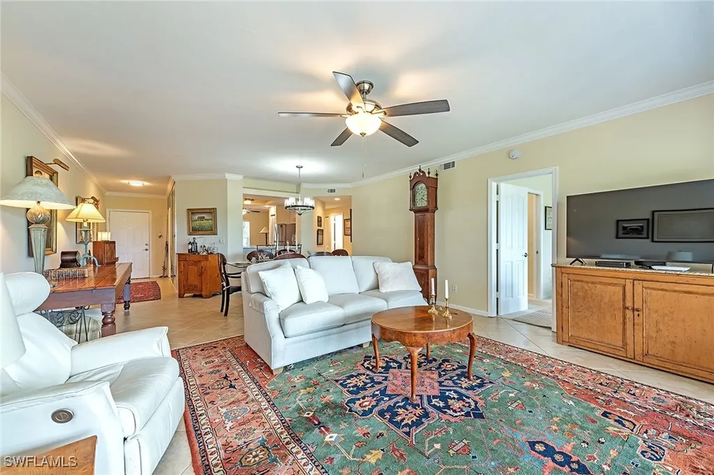 6290 Bellerive Avenue Naples FL 34119