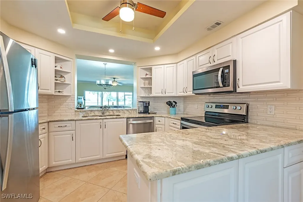 6290 Bellerive Avenue Naples FL 34119