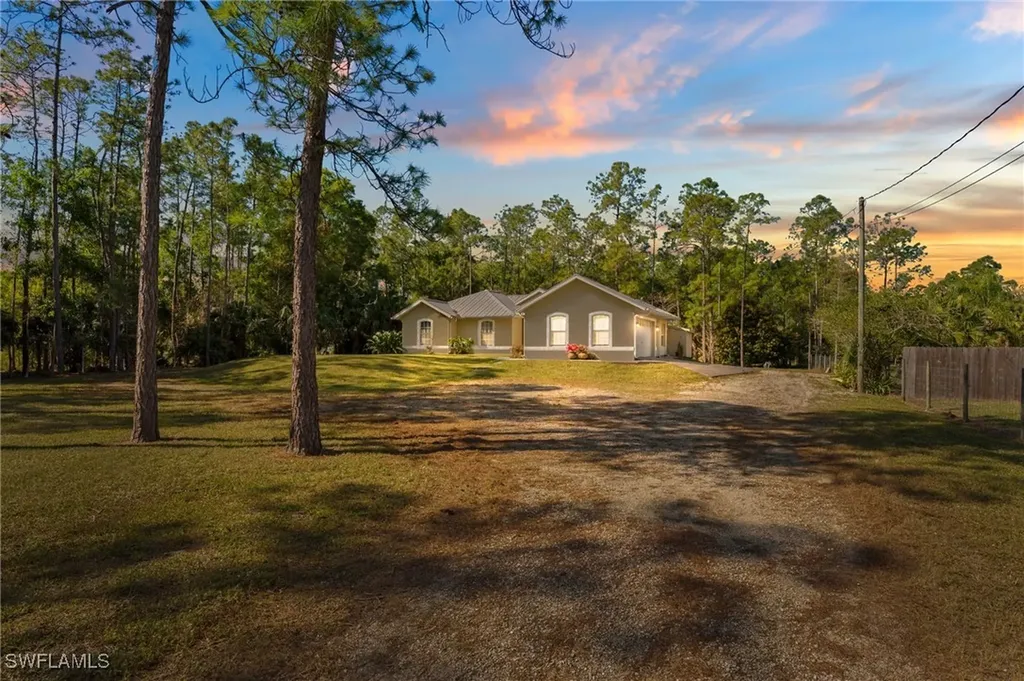 521 Everglades Boulevard S Naples FL 34117