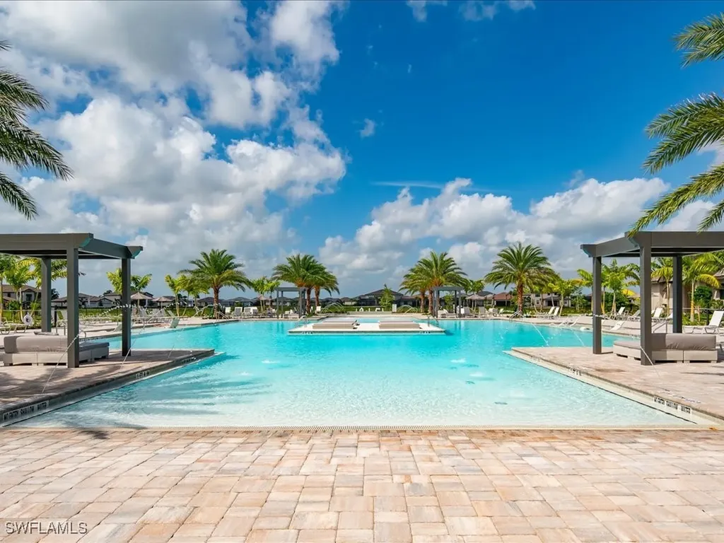 20191 Napa Loop Estero FL 33928