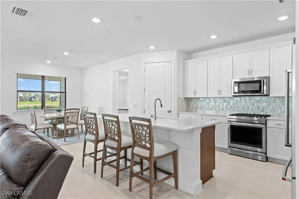 20191 Napa Loop Estero FL 33928