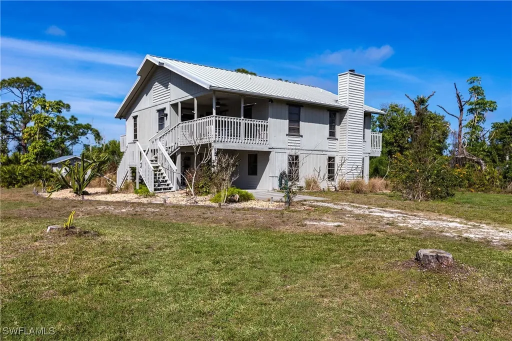 8677 Whispering Pines Drive St. James City FL 33956