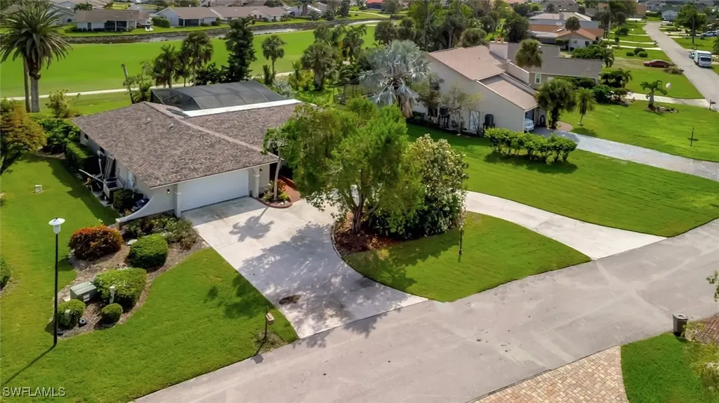 16850 Fox Den Fort Myers FL 33908