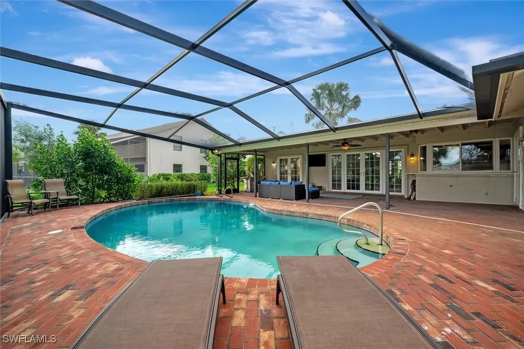 16850 Fox Den Fort Myers FL 33908