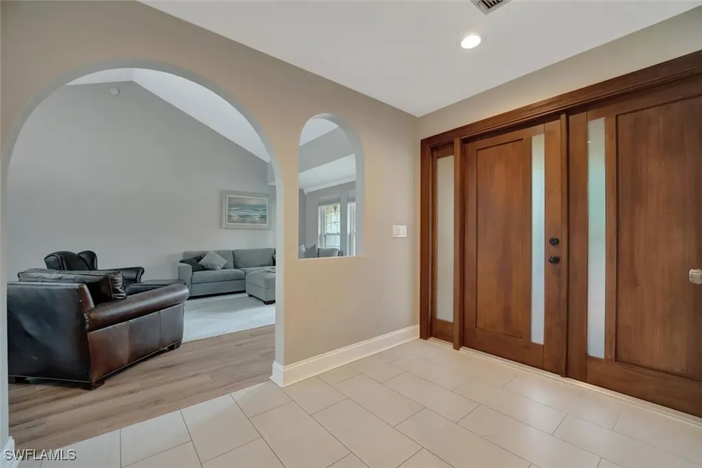 16850 Fox Den Fort Myers FL 33908