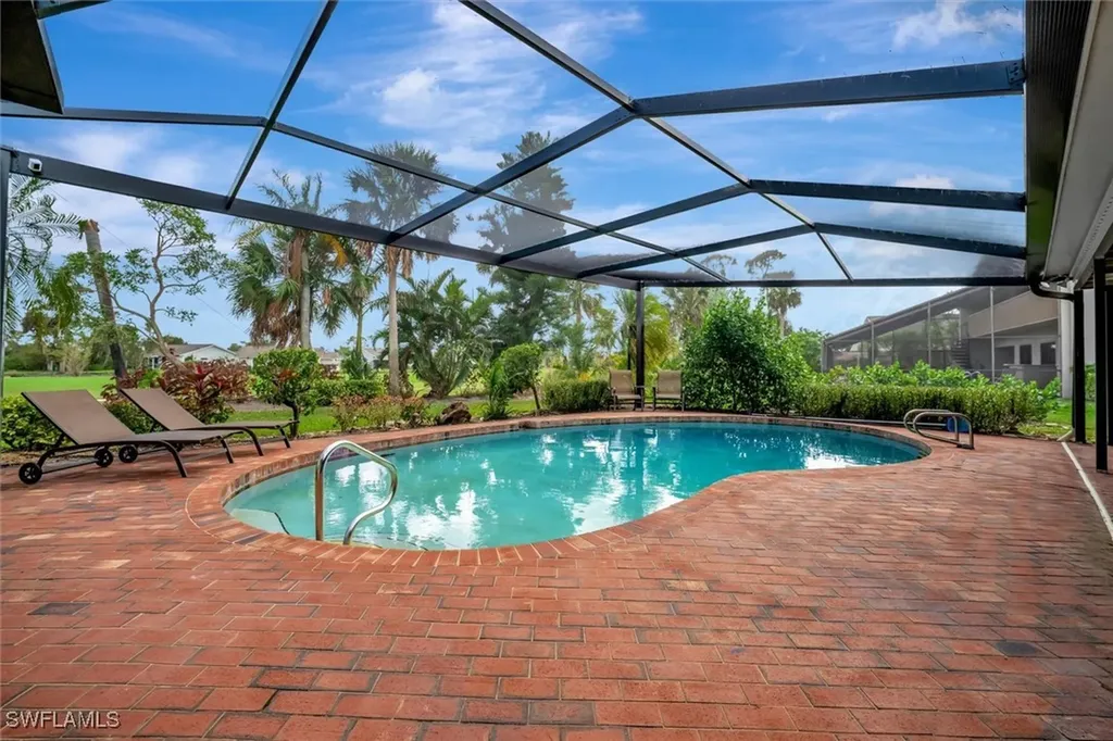 16850 Fox Den Fort Myers FL 33908