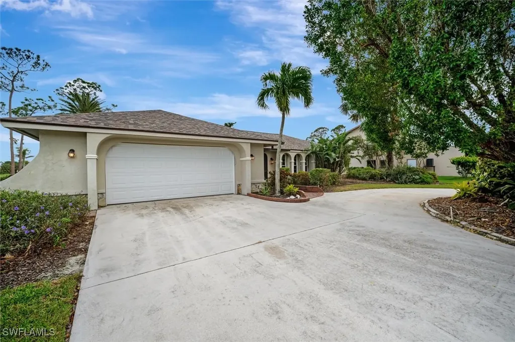 16850 Fox Den Fort Myers FL 33908