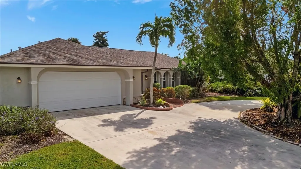 16850 Fox Den Fort Myers FL 33908