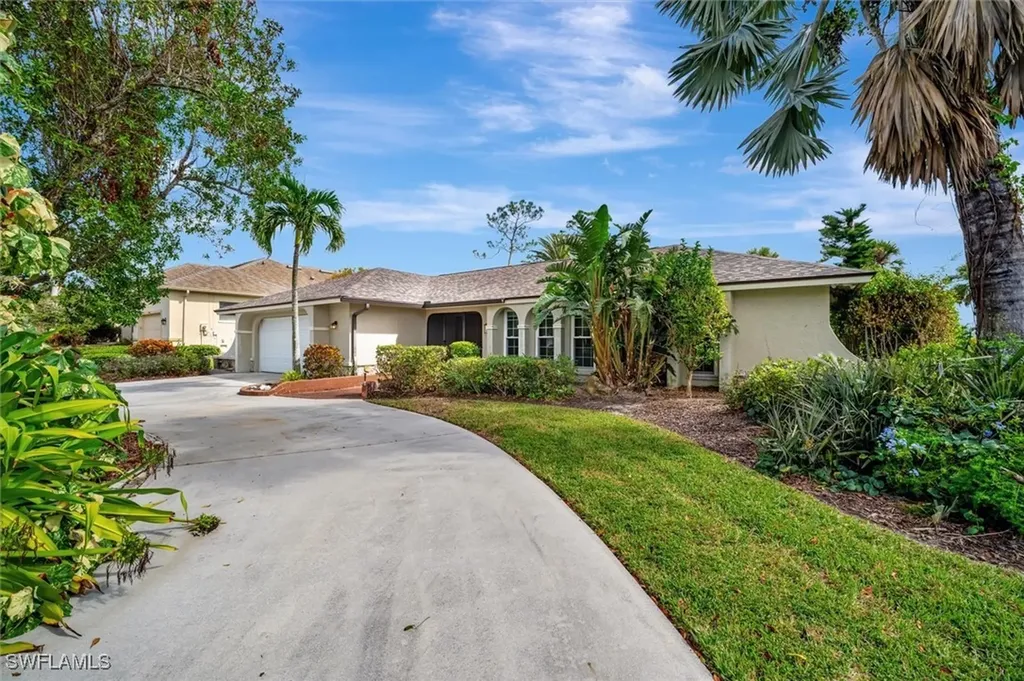 16850 Fox Den Fort Myers FL 33908