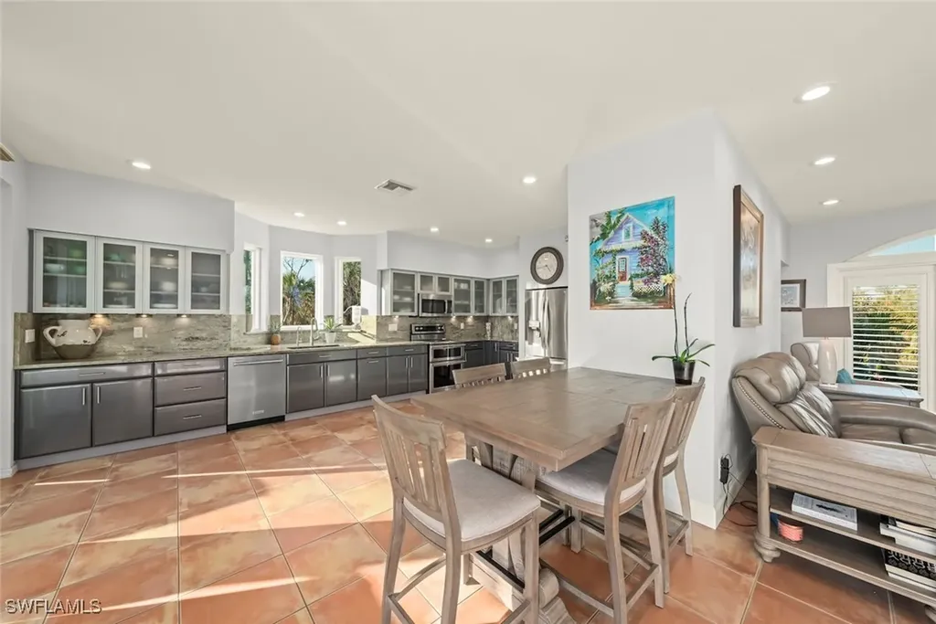 5855 Sanibel Captiva Road Sanibel FL 33957