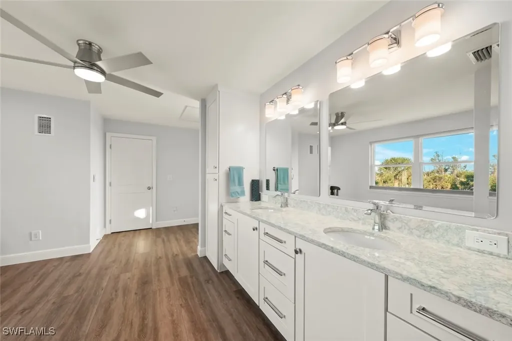 5855 Sanibel Captiva Road Sanibel FL 33957