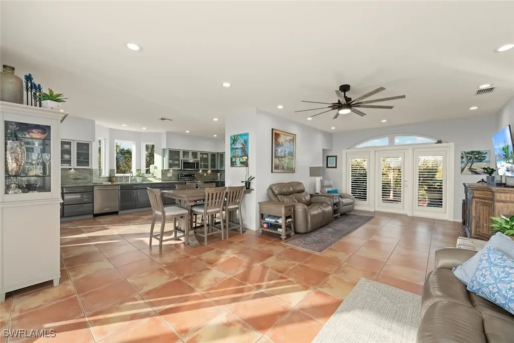 5855 Sanibel Captiva Road Sanibel FL 33957