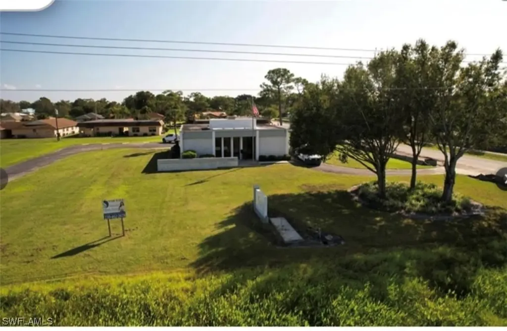 1300 N 15th Street Immokalee FL 34142