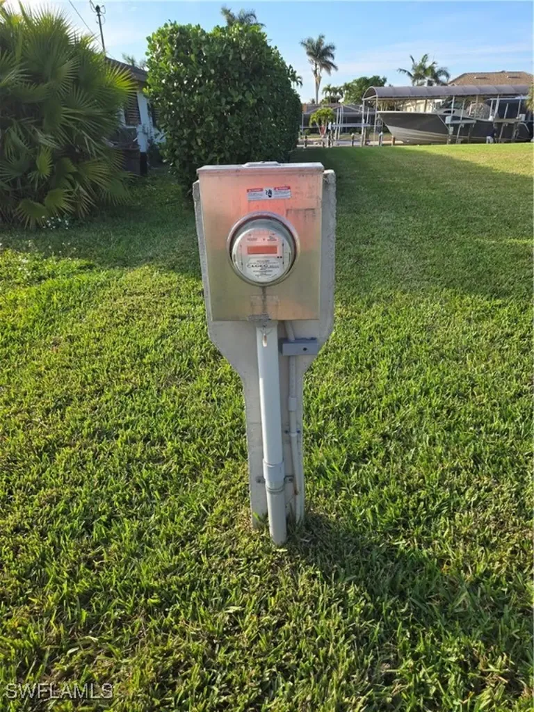 5042 Sorrento Court Cape Coral FL 33904