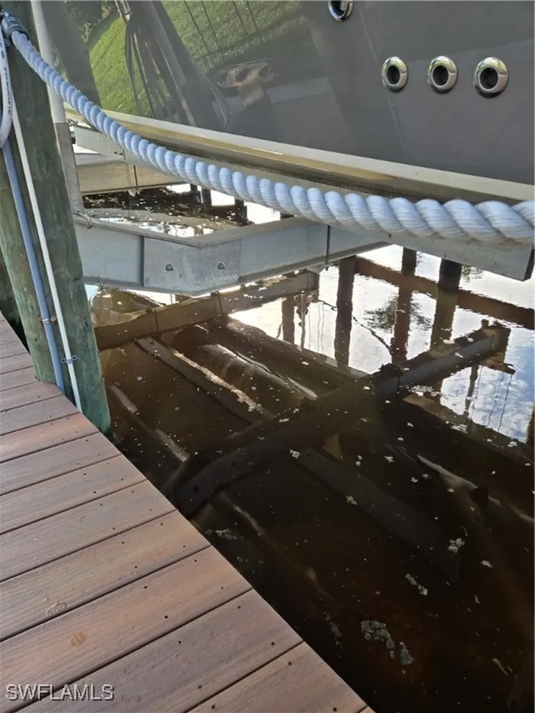 5042 Sorrento Court Cape Coral FL 33904