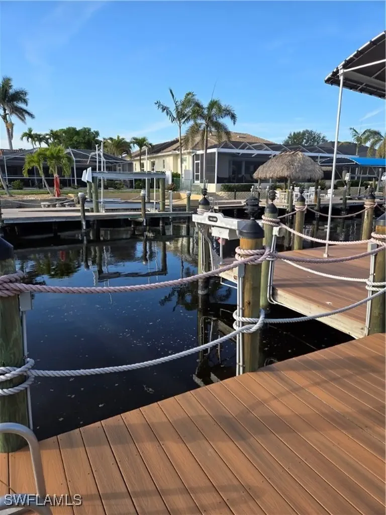 5042 Sorrento Court Cape Coral FL 33904