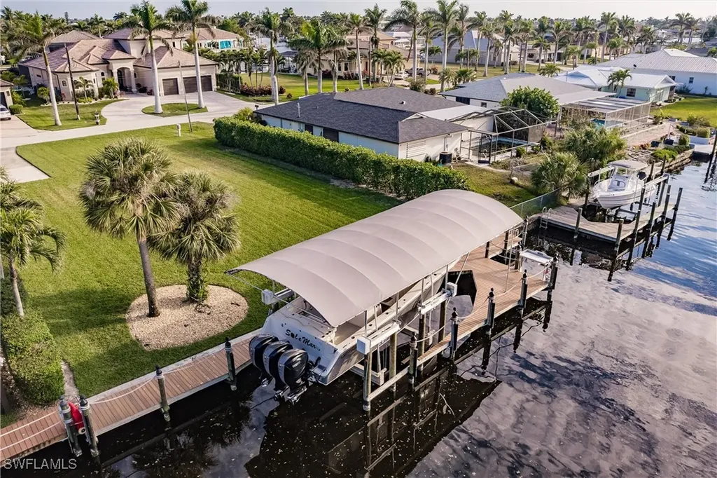 5042 Sorrento Court Cape Coral FL 33904