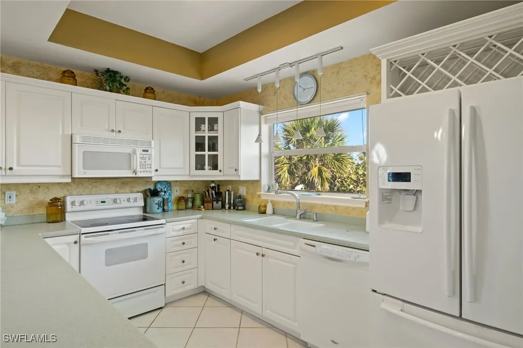 9490 Peaceful Drive Sanibel FL 33957