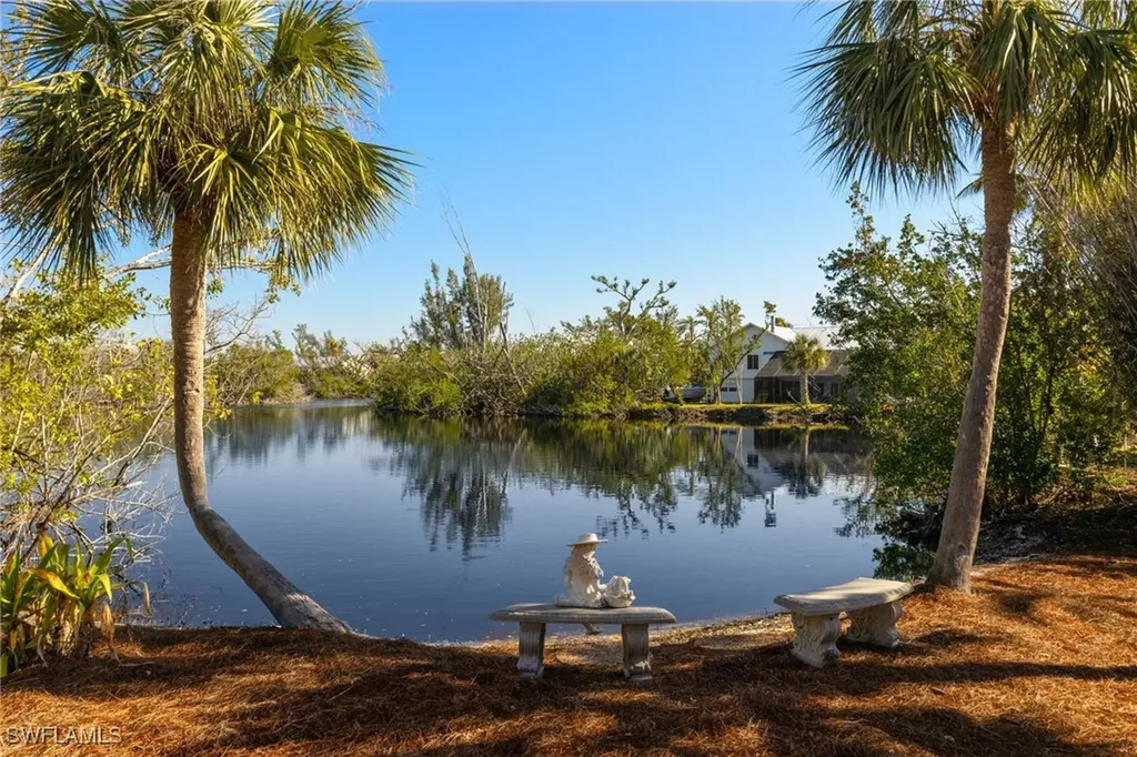 9490 Peaceful Drive Sanibel FL 33957