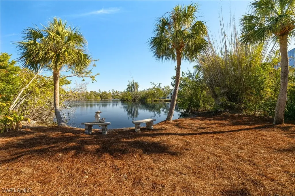 9490 Peaceful Drive Sanibel FL 33957
