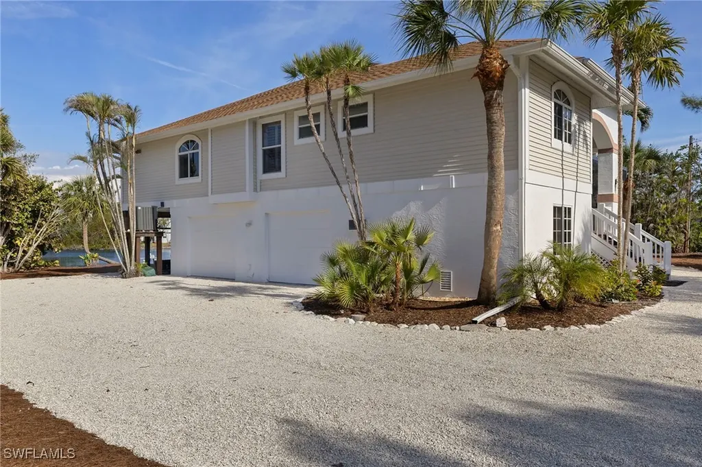 9490 Peaceful Drive Sanibel FL 33957