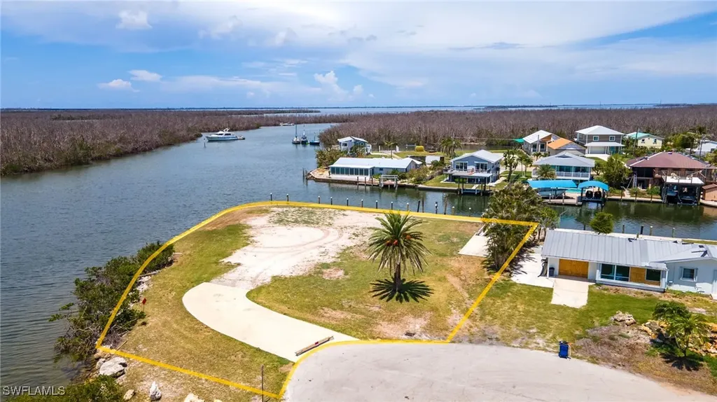 2183 Sanibel Boulevard St. James City FL 33956