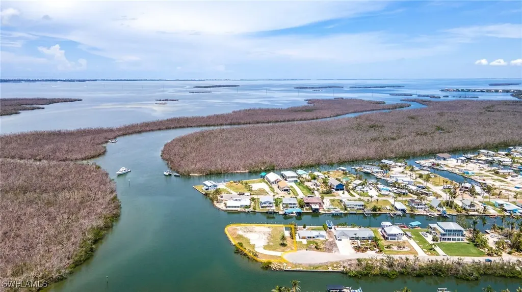 2183 Sanibel Boulevard St. James City FL 33956