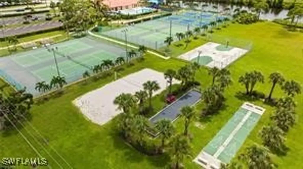 13111 Regent Circle Fort Myers FL 33966