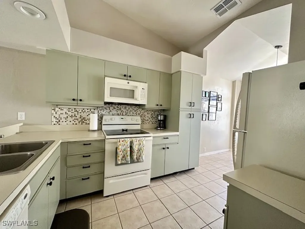 13111 Regent Circle Fort Myers FL 33966