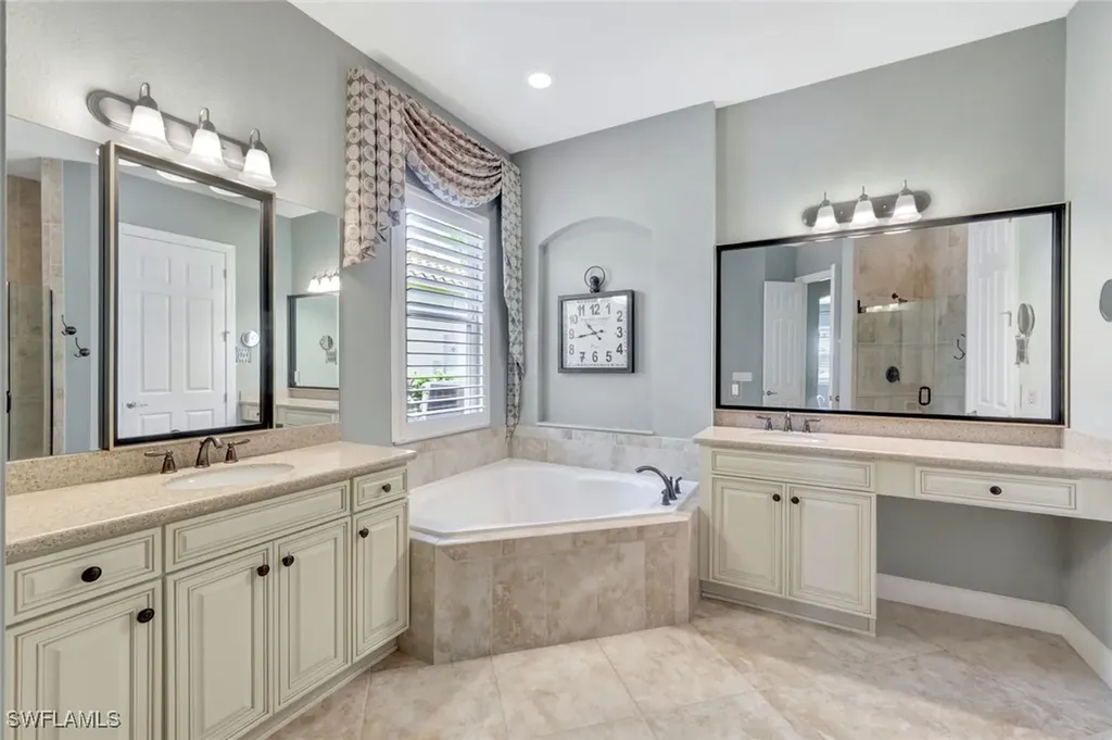 9714 Nickel Ridge Circle Naples FL 34120