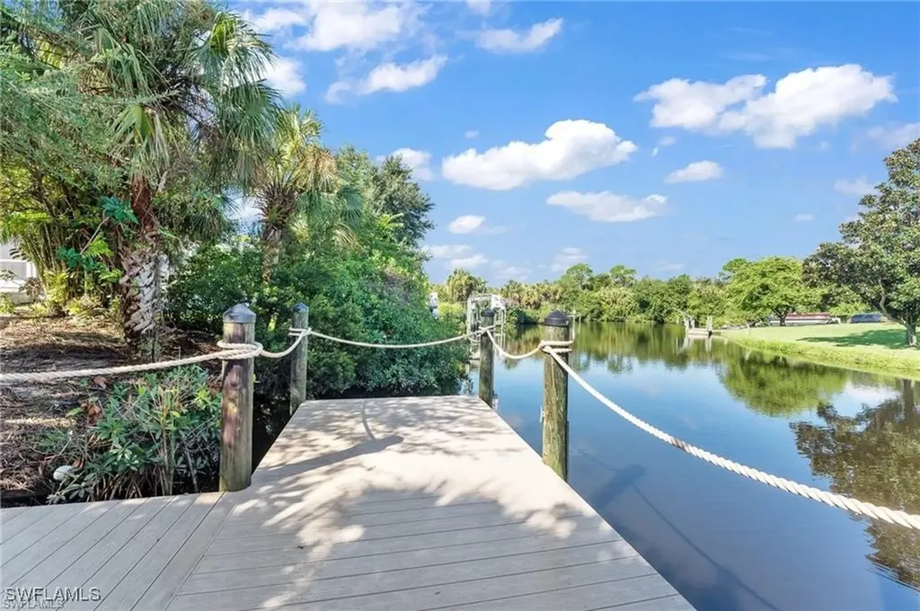 1913 Indian Creek Drive North Fort Myers FL 33917